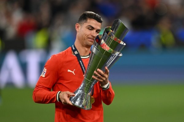 After Ronaldo s 30-year-old, he contributed 86 goals and 15 assists to Portugal, helping the team win three championships