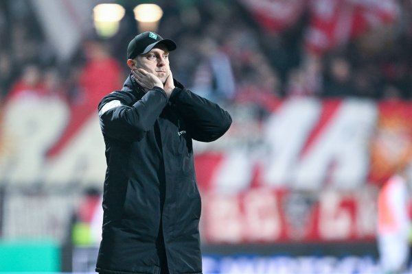 Reporter: Bremen coach Werner will take charge of Leipzig coach Seal, who is making every effort to make this happen