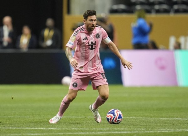 TA: Miami International is very confident to keep Messi, and the Jeddah people are chasing him