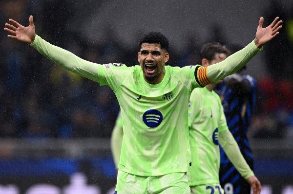 Romano: Araujo and Barcelona termination fee rose to 1 billion euros, which had previously dropped to 60 million euros