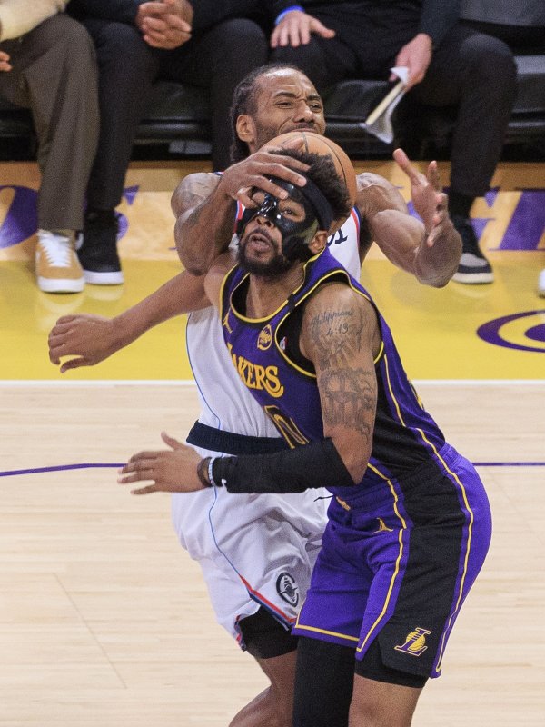 I can t bear to bear it! The Lakers negotiated with multiple teams in the past 24 hours but they failed. They like Goodwin and don t want to lay off