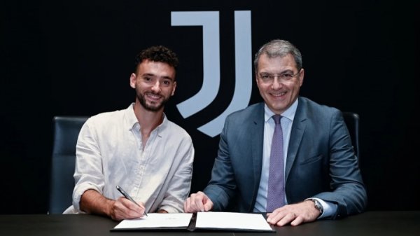 Official: Juventus signed Joao Mario, with a total transfer fee of 12.6 million euros % 26 installments for four years