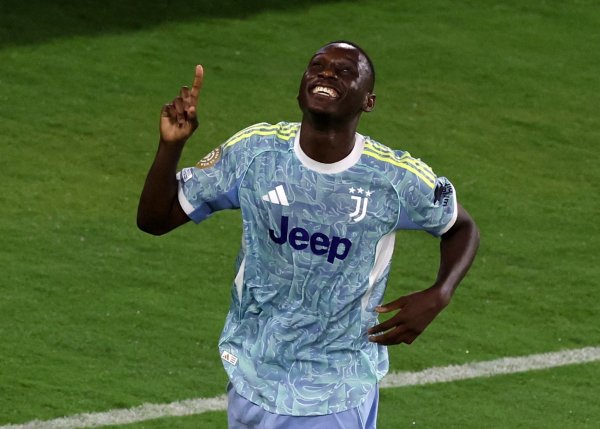 Dima: Juventus Paris discusses a deal to rent Muani with specific conditions