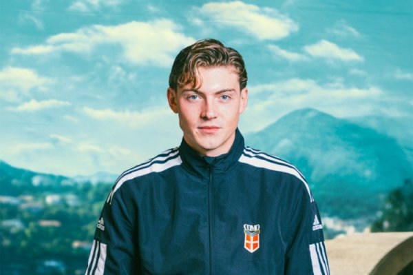 Official: Como signed Croatia U21 national goal Chavlina on loan, including buyout option