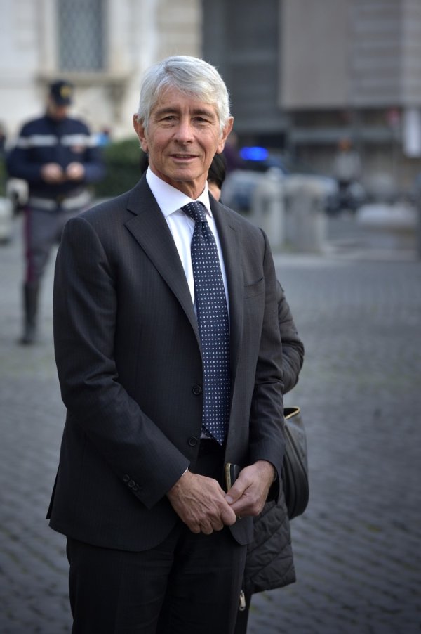 Italian Sports Minister: The deadline for applying for the 2032 European Cup will be determined, and the stadium approval process will be simplified