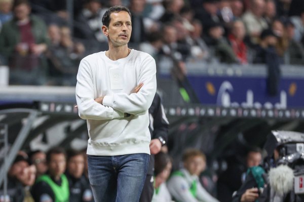 Coach of the Far Eagle: This is a completely unnecessary and painful defeat. We have made too many mistakes