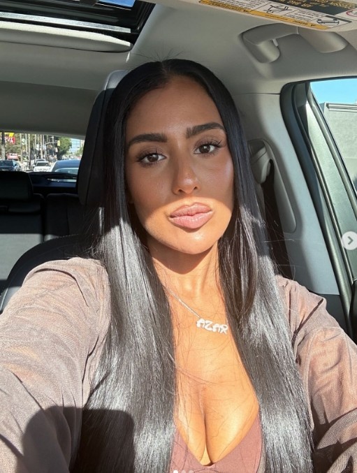 Pierce: I ve dated a girl in a wheelchair. Female host: If my boyfriend is in a wheelchair, I ll be there