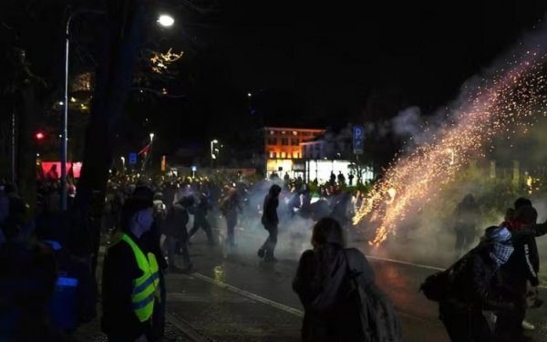 Italian Sky: Italian demonstrators protested against Israel and clashed with the police, more than 10 people were injured