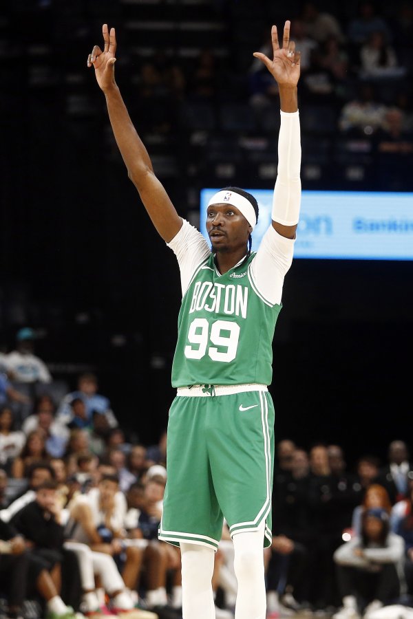 Boucher talks about the team atmosphere: The competition here is as fierce as war. I like this feeling.