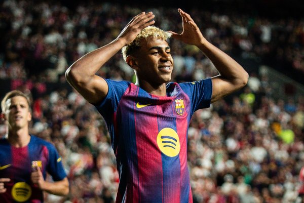 Second only to Bo Yang! At 18 years and 100 days old, Yamal became the second youngest player to score a penalty kick in the history of the Champions League