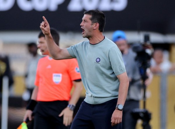 Chivu: We shouldn’t waste energy arguing with the other coach, because we lost our sobriety and calmness