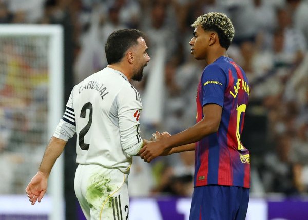 World Sports: Real Madrid locker room celebrated the El Clasico victory, and the background music was suspected of insinuating Yamal