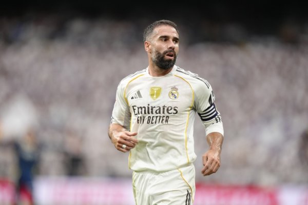 Expected to be out for 3 months! Real Madrid official: Carvajal successfully underwent arthroscopic surgery on his right knee