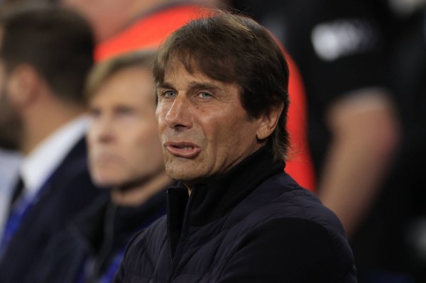 Reporter: Naples management will meet with Conte to discuss whether and how to continue cooperation